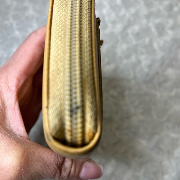 Chanel CC Caviar Leather Zip Around Wallet - Picture 7 of 13